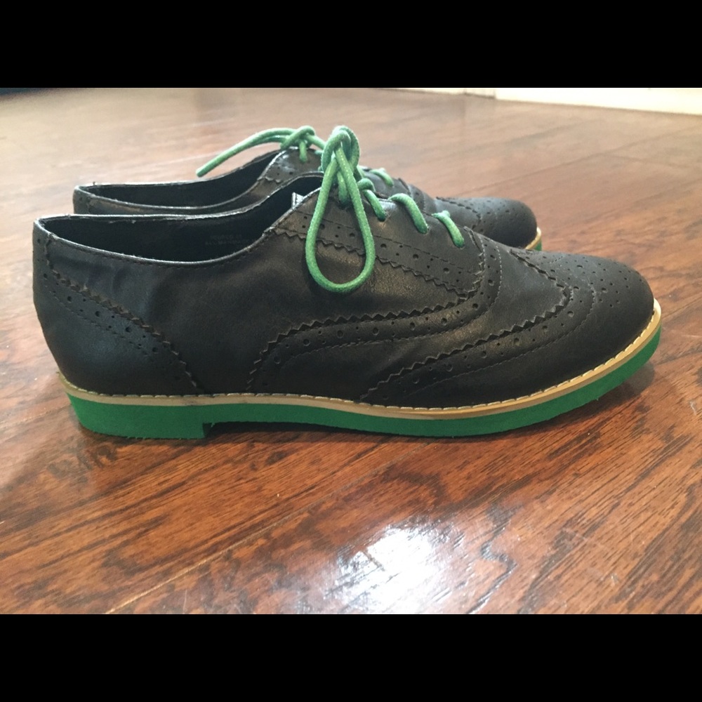 Black Patterned Oxfords